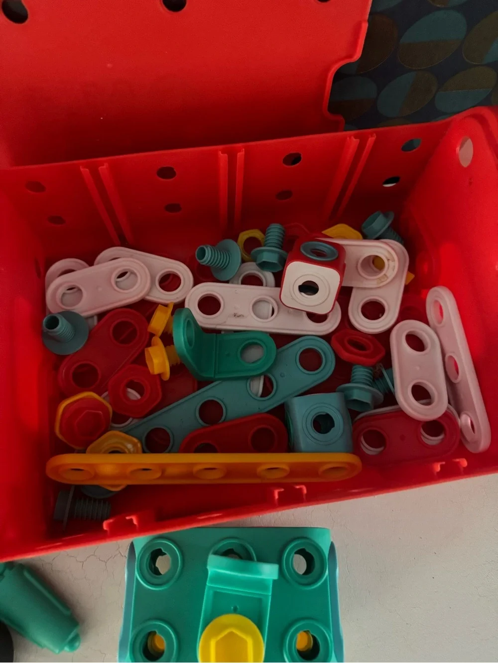 FAO Schwarz Kids Creation Kit Building